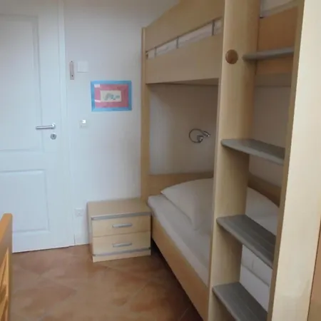 Freesenkietz, Fw 21 Διαμέρισμα